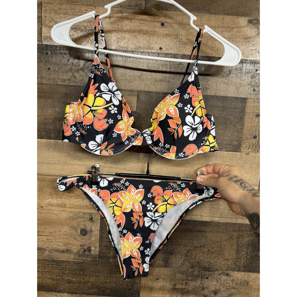 Cupshe Women's Floral Two-Piece Bikini Set Size XL Multicolor NWT SKU 039